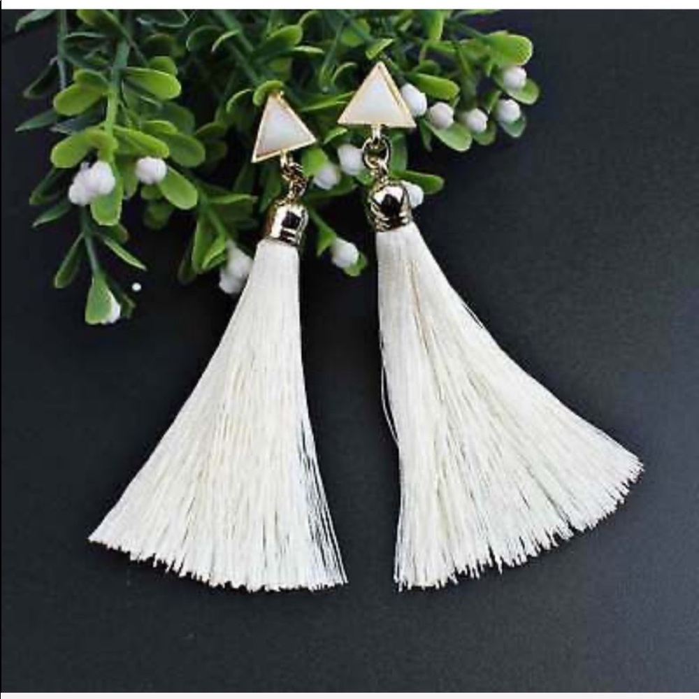 Resin Triangle Post Drop White Tassel Earrings NEW